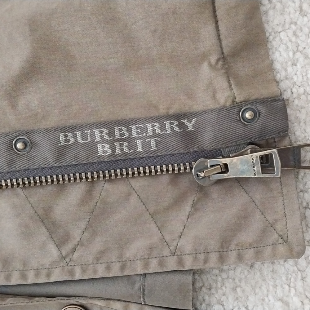 BURBERRY MILITARY GREEN HOODED JACKET ANORAK - Picture 6 of 12